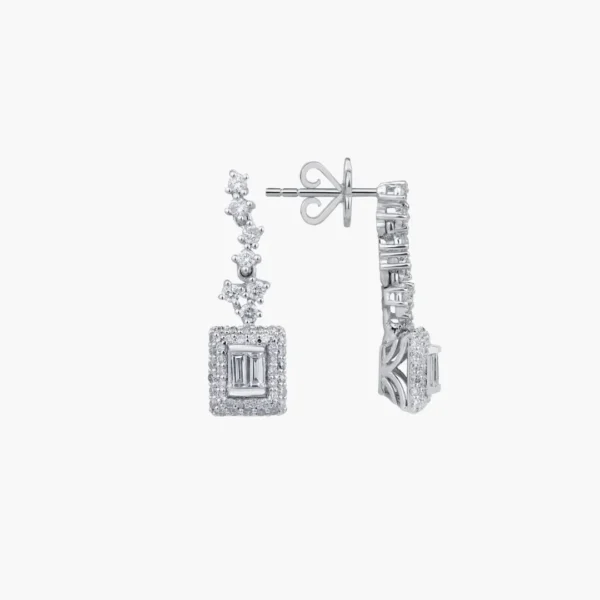 tek kupee 0.94 Carat Baguette Diamond Earrings